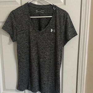 Under Armour Women's Black Heather V-Neck Tee